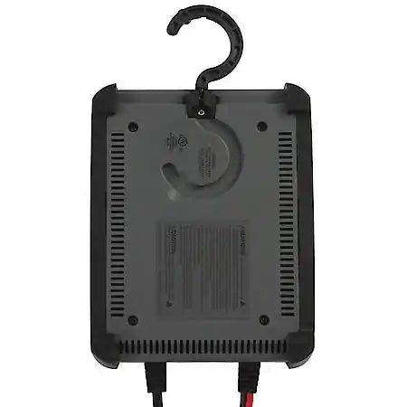 15-Amp 6-Volt/12-Volt Automotive Battery Charger and Maintainer: Digital Display